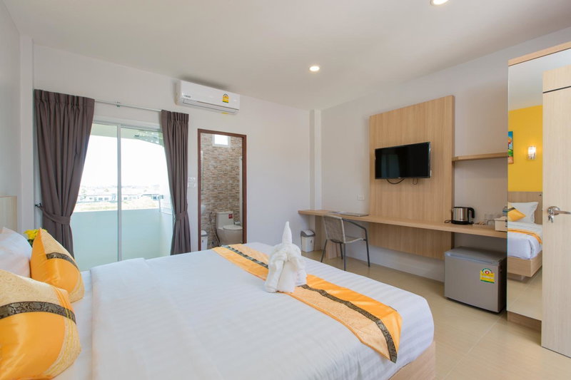 Phant at Thalang Service Apartment, Thalang, Thailand