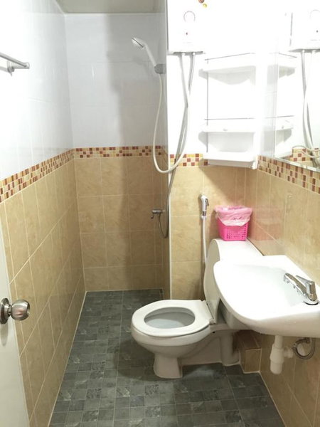 Muangthongthani Rental by Khun Dan, Pak Kret, Thailand