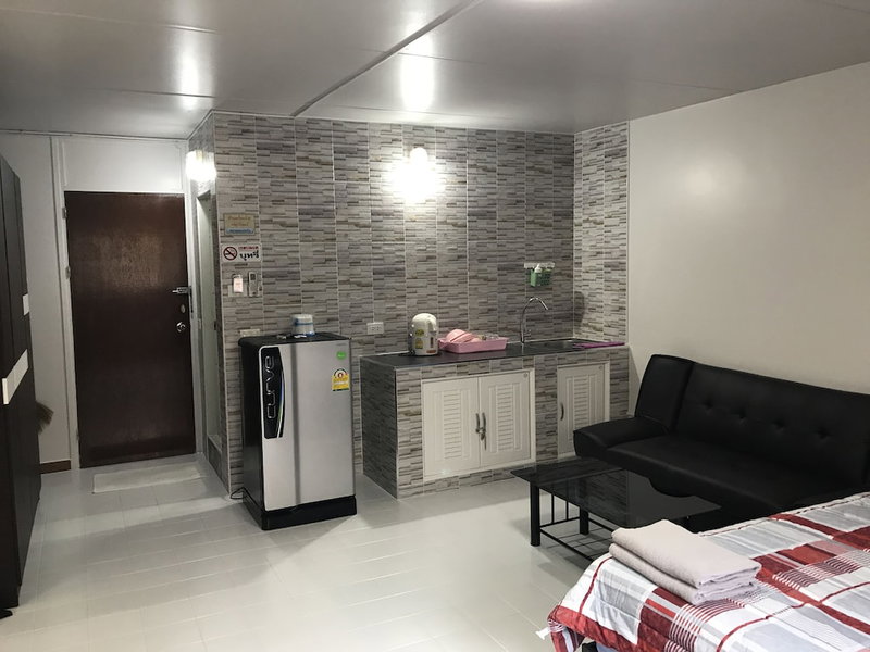 Muangthongthani Rental by Khun Dan, Pak Kret, Thailand