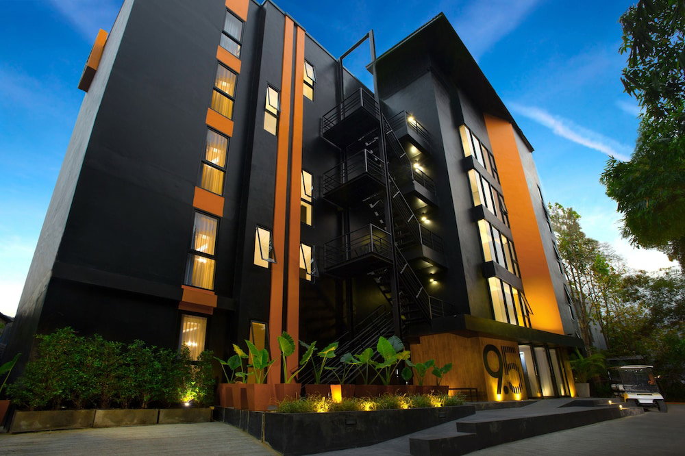 9.5 Hotel, Thaïlande