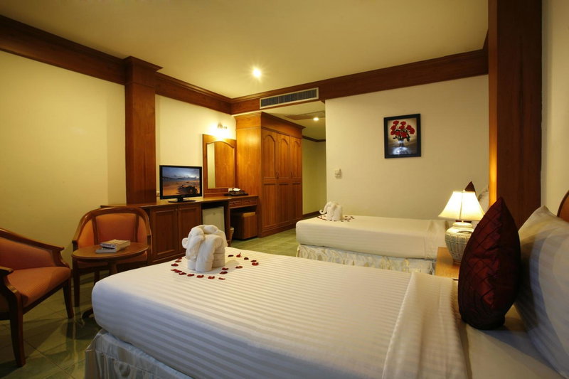 Jiraporn Hill Resort, Patong Beach, Thailand