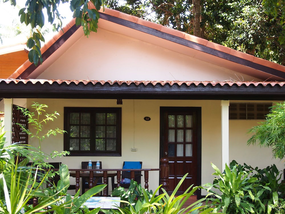 Harry's Bungalows & Restaurant, Thaïlande