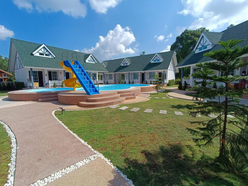 English Resotel : อิงลิช รีโซเทล, Nakhon Si Thammarat, Thailand