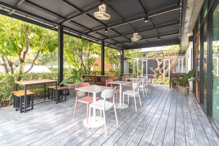 Ananzitra Hotel, Kanchanaburi, Thailand