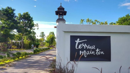Terrua Main Ten Villa Garden, Suan Phung, Thailand