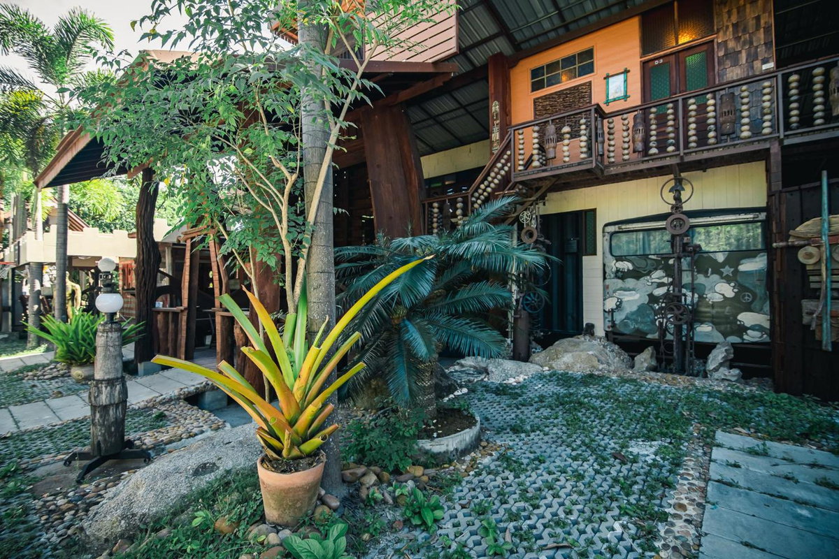 Hotel · Suankaew​ art​ hostel​, Chon Buri