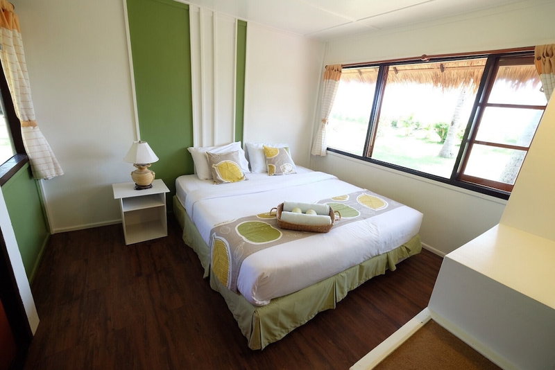 Suan Bankrut Beach Resort, Bang Saphan, Thailand