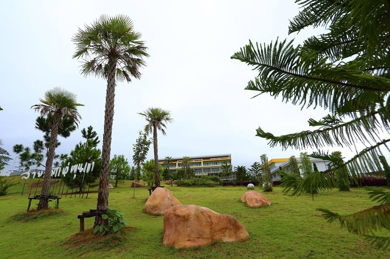 Breeze Hill Hotel, Khao Kho, Thailand