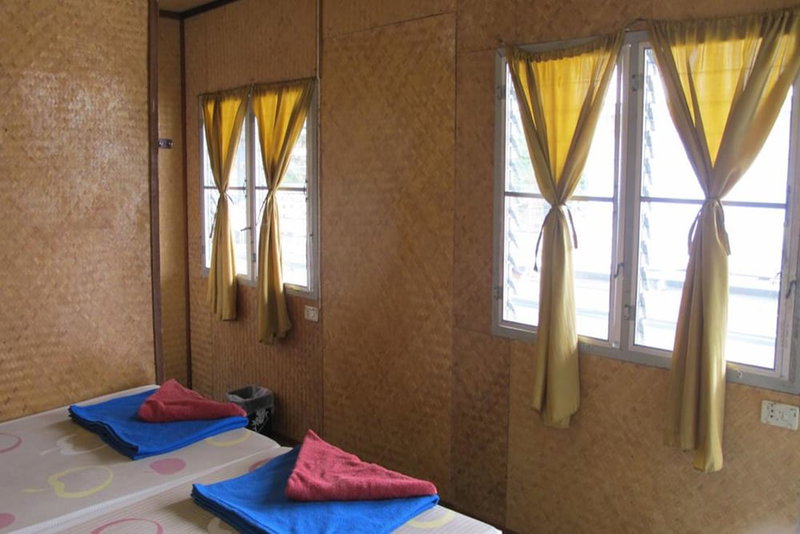 Sugar Cane Guest House 1, Kanchanaburi, Thailand