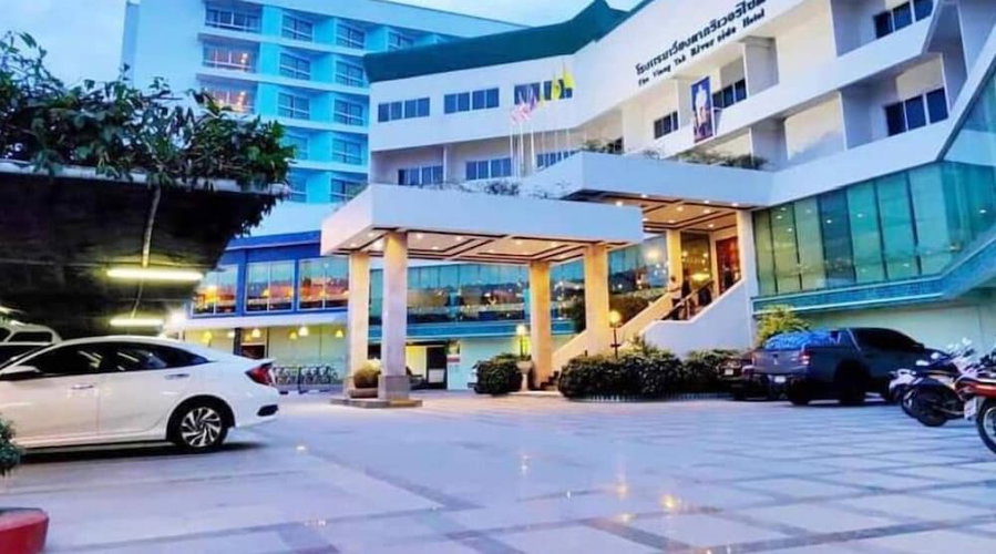 The Viangtak Riverside Hotel, Tak, Thailand