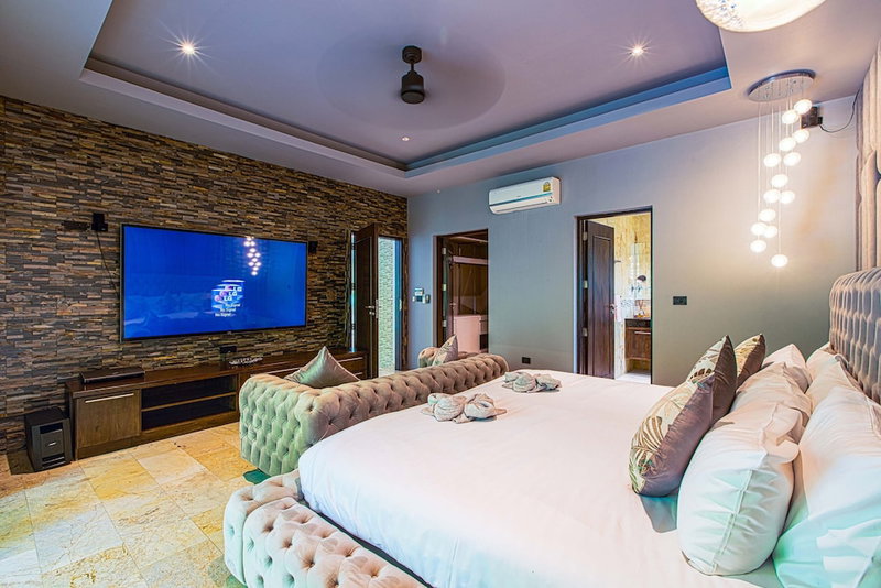 6BR Luxury Tropical Pool Villa PH125, Cha-am, Thailand