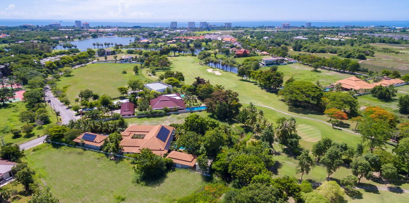 6BR Luxury Tropical Pool Villa PH125, Cha-am, Thailand