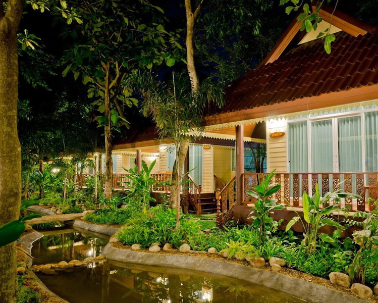 Baan Nam Pen Resort, Bang Khonthi, Thailand