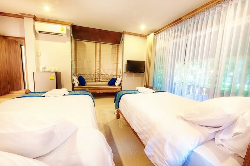 Baan Nam Pen Resort, Bang Khonthi, Thailand