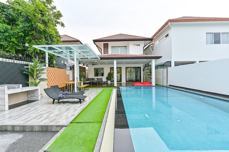 Exquisite Pool Villa A, Pattaya, Thailand