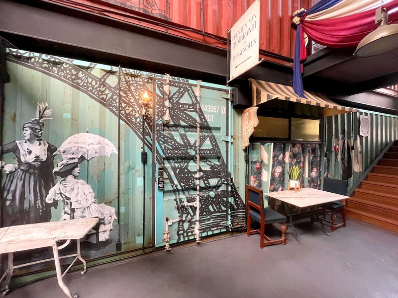 Nights in a Box, Chonburi, Thailand