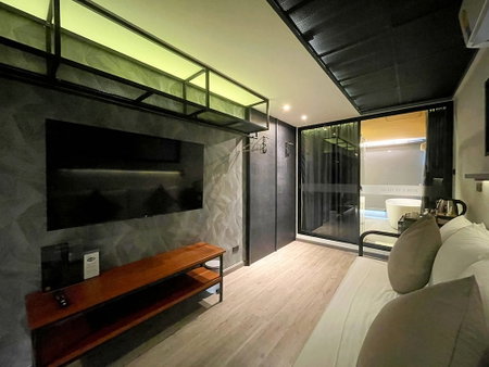 Nights in a Box, Chonburi, Thailand