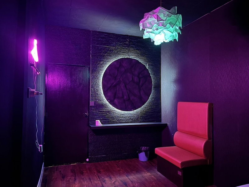 Doctor Alien Hostel, Bangkok, Thailand