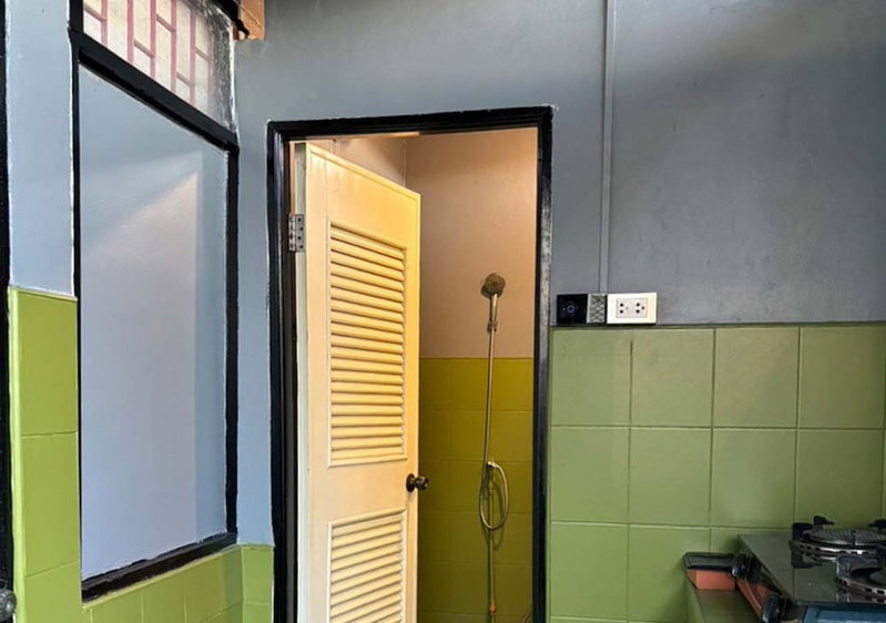 Doctor Alien Hostel, Bangkok, Thailand