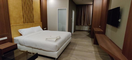2M Place Apartment, Ban Khlong Nung, Thailand