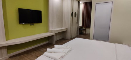 2M Place Apartment, Ban Khlong Nung, Thailand