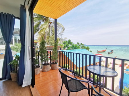 Lipe Sunrise Beach House, Ko Lipe, Thailand