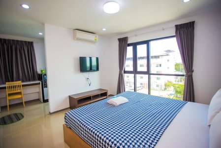 Promsook Apartment, Bangsaen, Thailand
