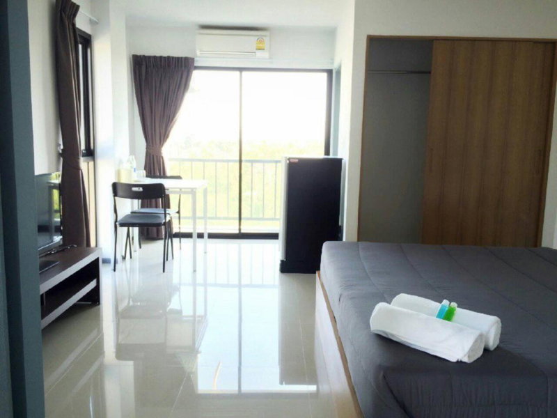 Promsook Apartment, Bangsaen, Thailand