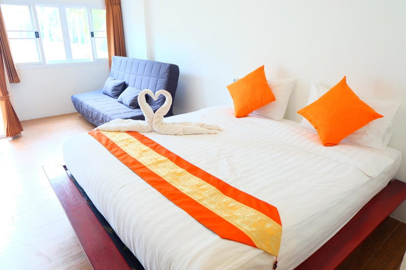 Pranee Amata, Koh Tao, Thailand