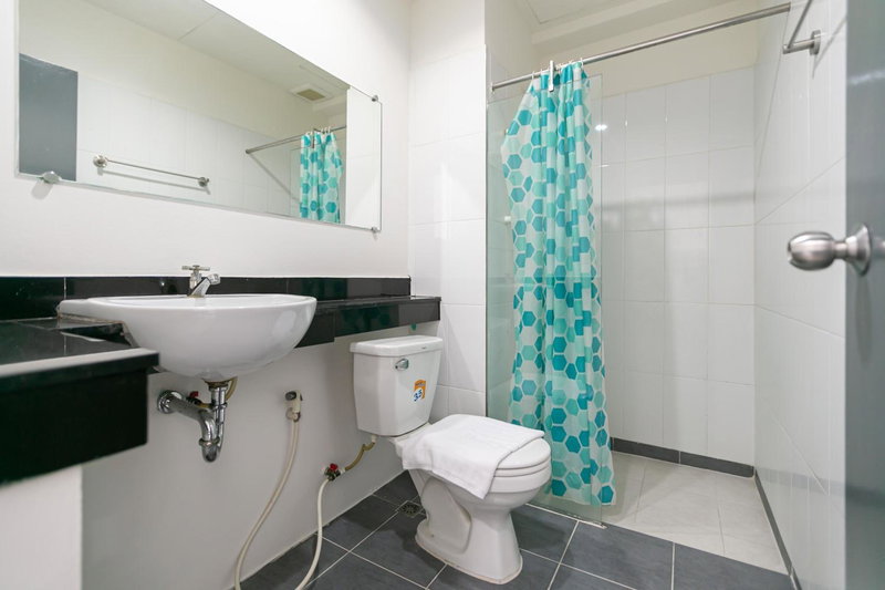 Ruan Plaisoi Apartment, Bangkok, Thailand