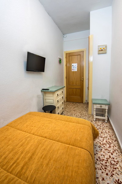 Hostal Santa Barbara, Toledo, Spain