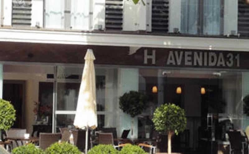 Hotel Avenida 31, Marbella, Spain