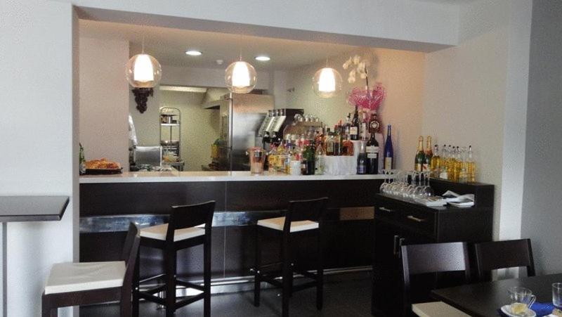 Hotel Avenida 31, Marbella, Spain