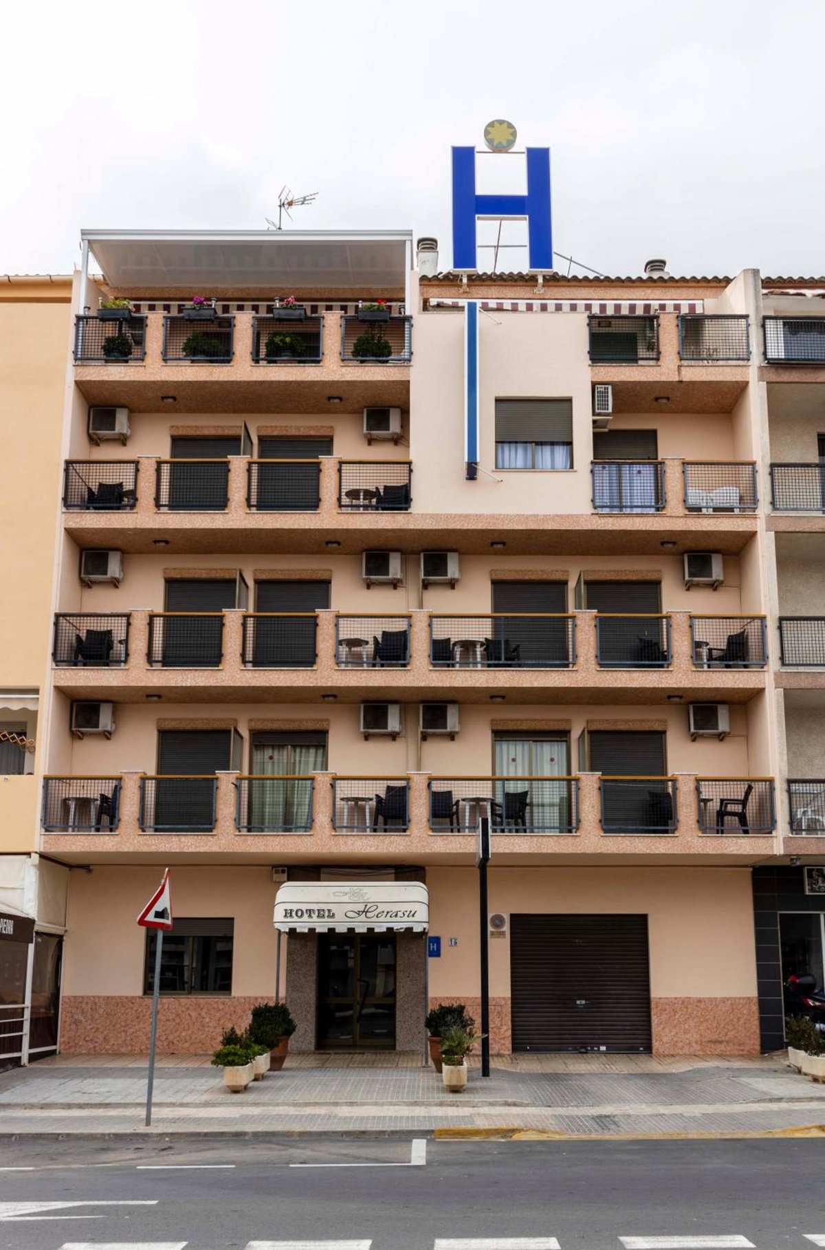 Hotel Herasu, Spain