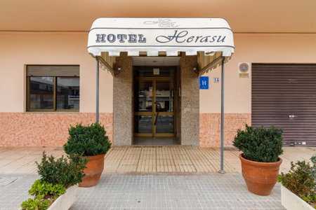Hotel Herasu, Peñíscola, Spain