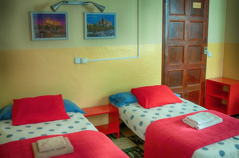 Hostal Atlanta, El Arenal, Spain