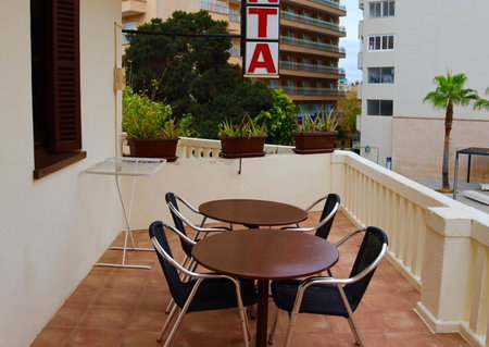 Hostal Atlanta, El Arenal, Spain
