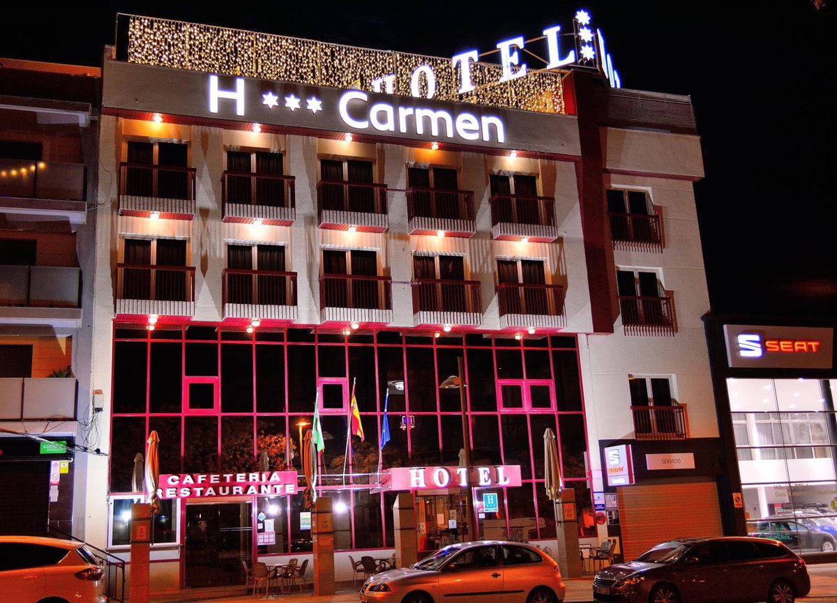 Hotel · Hotel Mari Carmen, Guadix