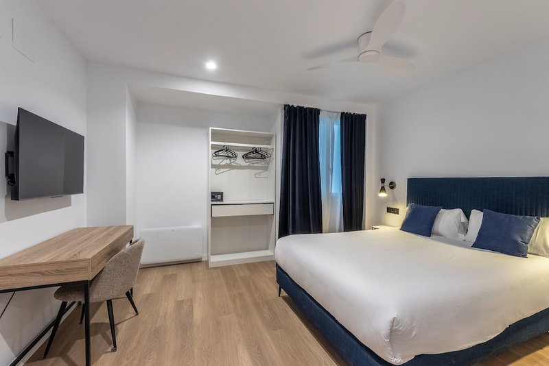 Arenal Suites Bilbao, Bilbao, Spain