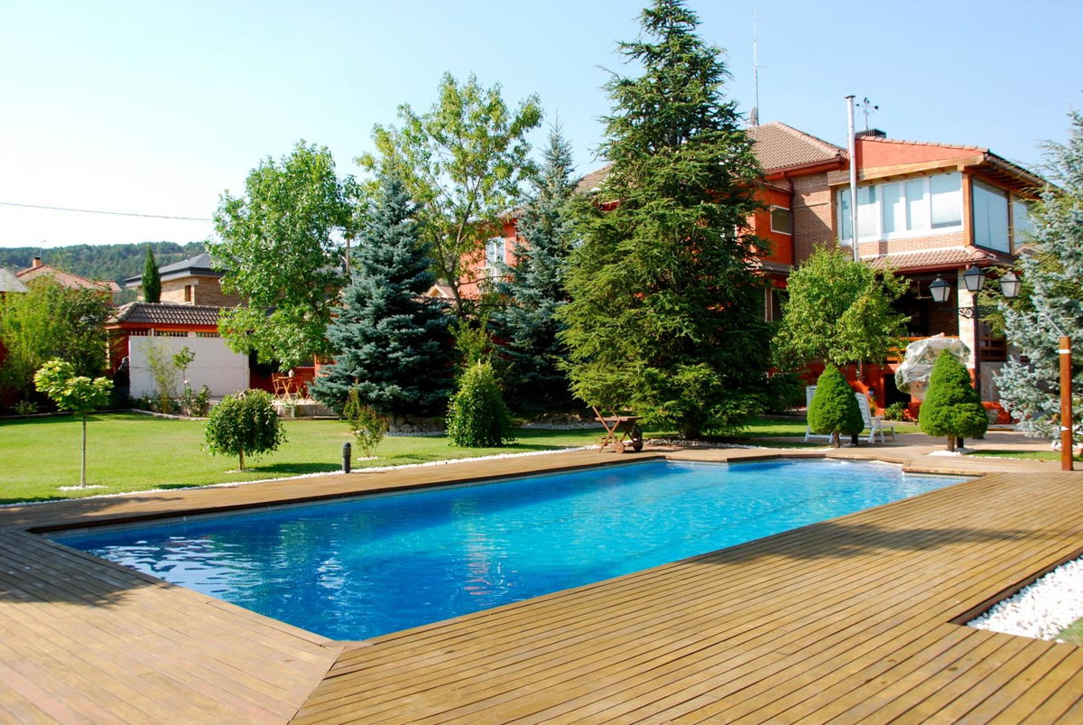 Hotel · B&B Concha, Becerril De La Sierra