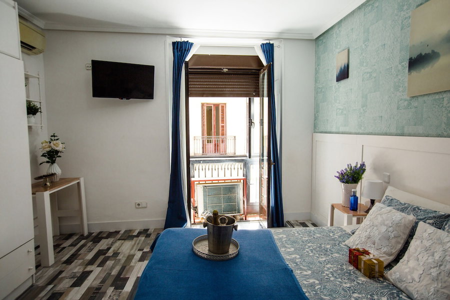 Hostal Adeco, Madrid, Spain