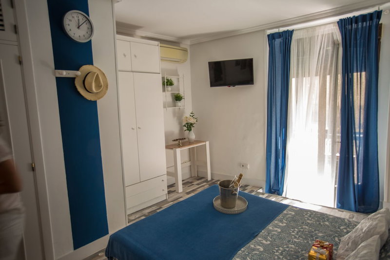 Hostal Adeco, Madrid, Spain