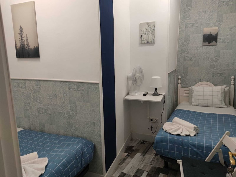 Hostal Adeco, Madrid, Spain