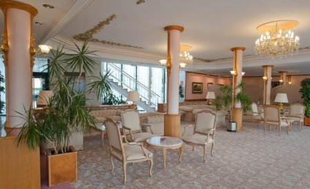 Hotel Riu Fluviá, Olot, Spain