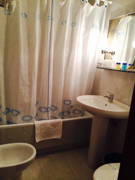 Hostal Sonsoles Madrid-Centro, Madrid, Spain