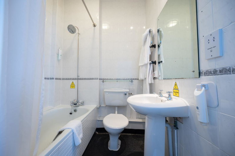 Rising Sun Hotel by Greene King Inns, Cheltenham, United Kingdom