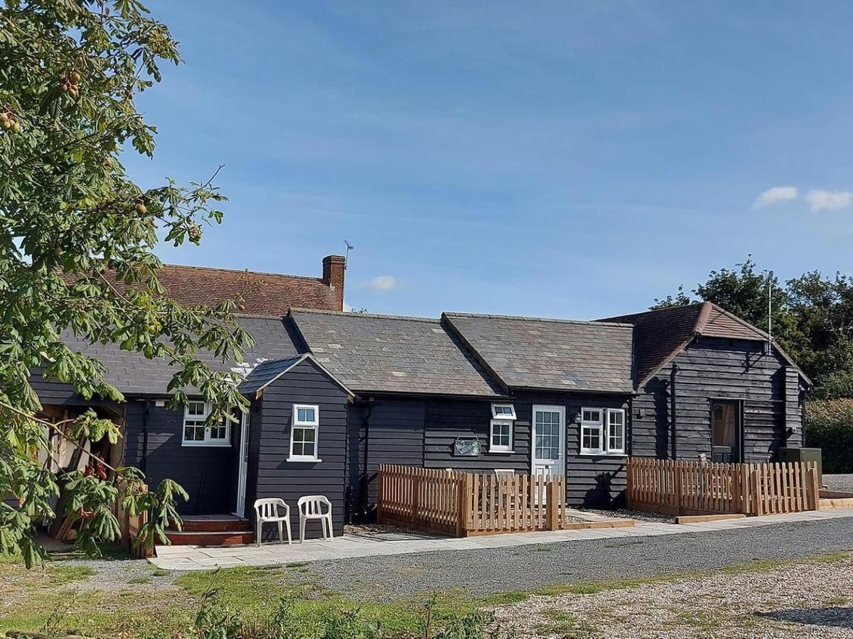 Hotel · Great Sampford B&B Sorrells farm, Hempstead