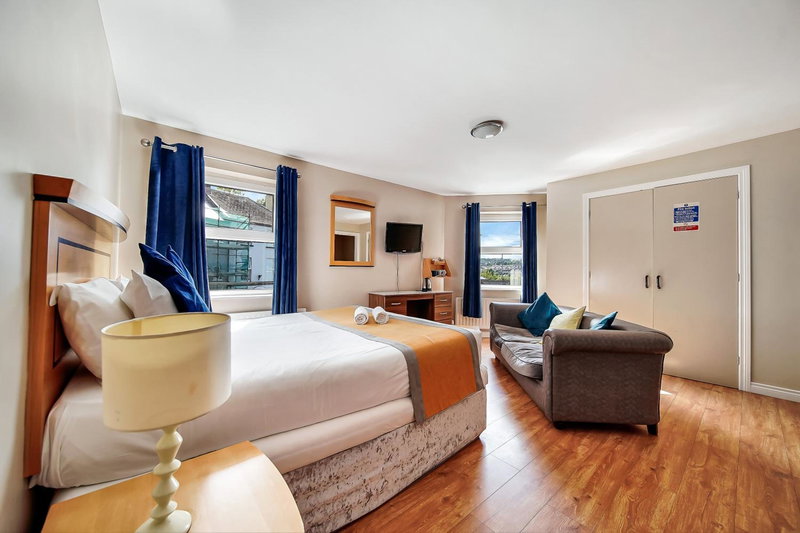 Iona Inn, Derry Londonderry, United Kingdom