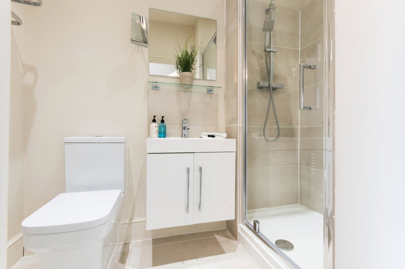 April House Weybridge - Boutique Guesthouse, Weybridge, United Kingdom