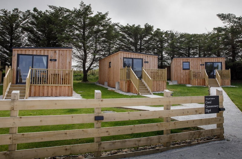 House Of Juniper - The Cabins, Strath, United Kingdom